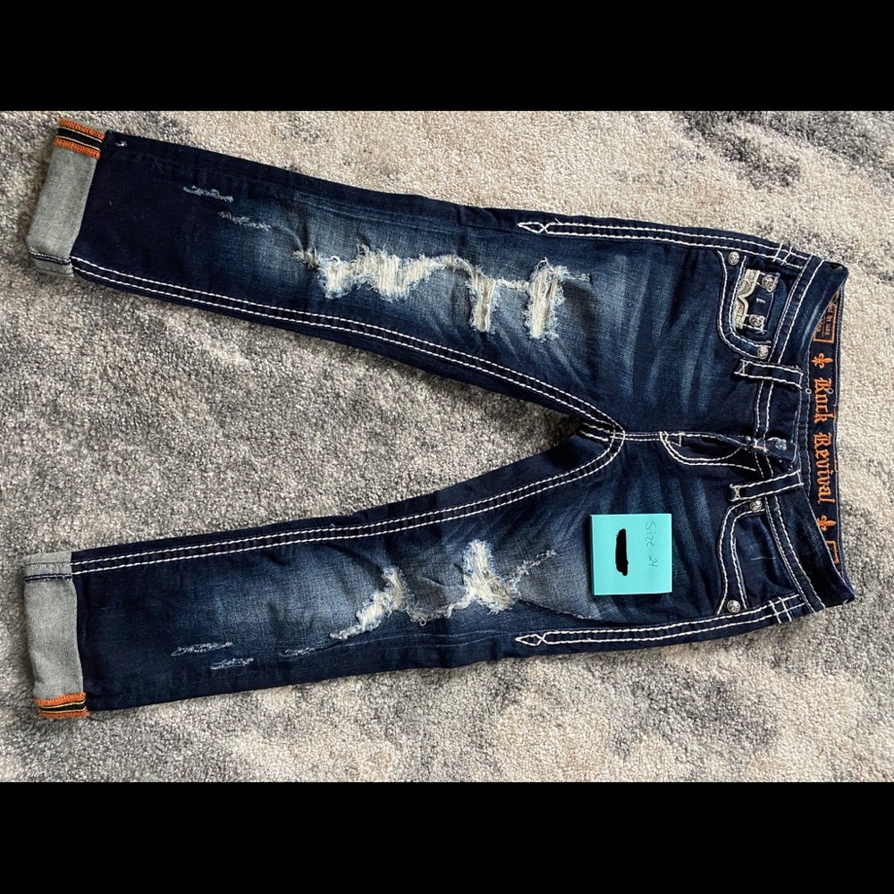 Rock revival capris 24